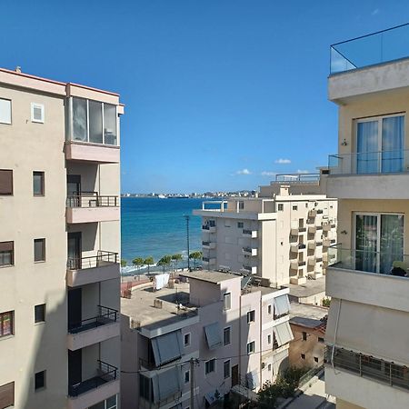 Ari Apartaments Vlore Bagian luar foto