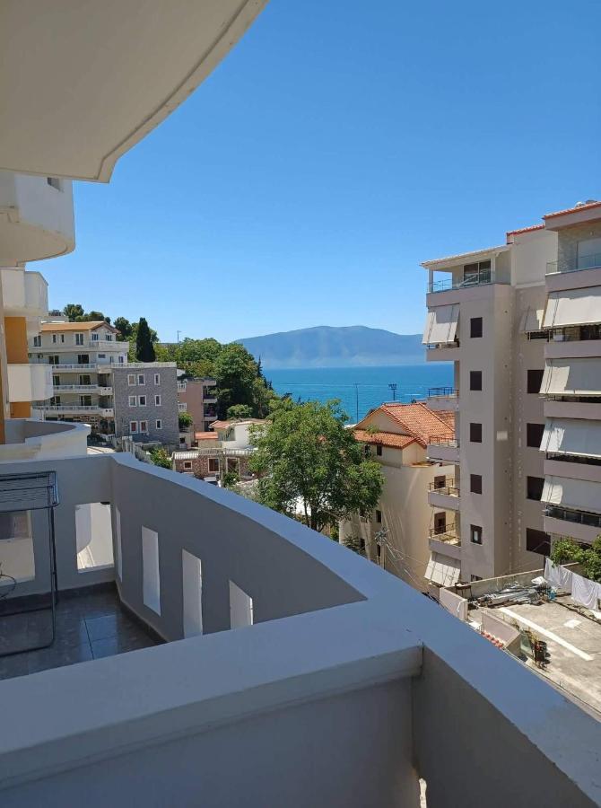 Ari Apartaments Vlore Bagian luar foto
